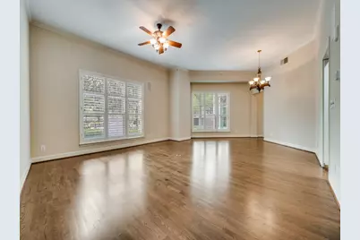 3401 Lee Parkway #102, Dallas, TX 75219 - Photo 4