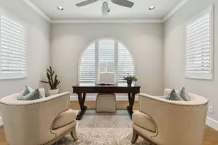 9 Catalonia Dr, Westlake, TX 76262 - Photo 14