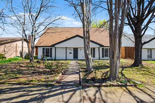 626 Bradfield Dr, Garland, TX 75042 - Photo 2
