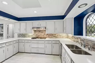 6218 Stonehill Dr, Dallas, TX 75254 - Photo 10