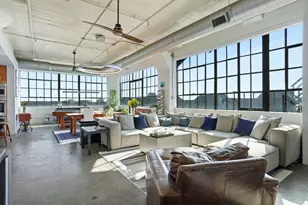 2220 Canton St, Dallas, TX 75201 - Photo 1