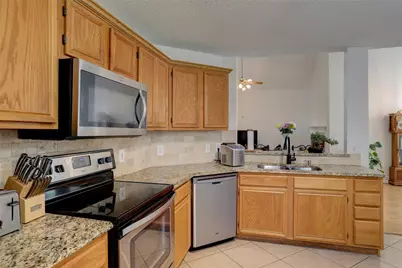 4228 Creekstone Drive, Plano, TX 75093 - Photo 10