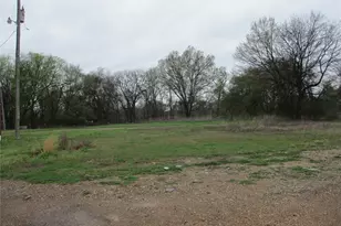 609 N Texas St, Emory, TX 75440 - Photo 1