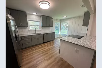 1803 Alexander, Sherman, TX 75092 - Photo 6