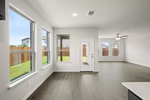 402 Saddle Ln, Denton, TX 76205 - Photo 8