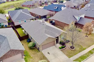 10928 Middleglen Rd, Fort Worth, TX 76052 - Photo 30