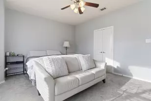 10928 Middleglen Rd, Fort Worth, TX 76052 - Photo 18