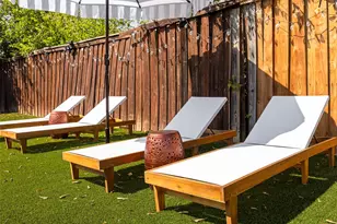 9427 Vista Cir, Irving, TX 75063 - Photo 22