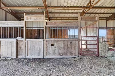 2390 S Branch Road, Krum, TX 76249 - Photo 32