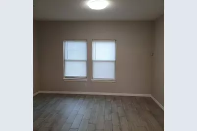 2312 Rogers Avenue, Lancaster, TX 75134 - Photo 8