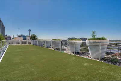 2200 Victory Avenue #2107, Dallas, TX 75219 - Photo 32