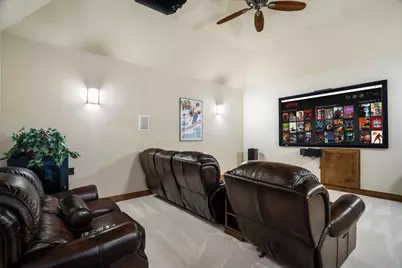 904 Sir Constantine Drive, Lewisville, TX 75056 - Photo 32