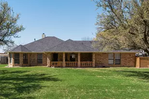 309 Josey Ln, Red Oak, TX 75154 - Photo 2