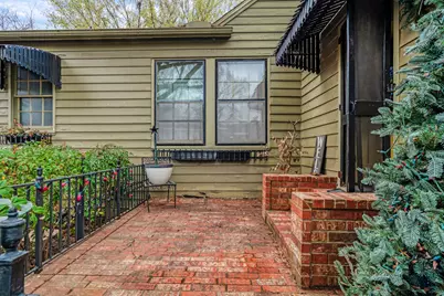 824 S Main Street, Paris, TX 75460 - Photo 16