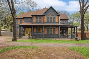 223 Oklahoma Ave, Pottsboro, TX 75076 - Photo 1