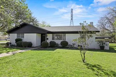 7332 Deville Drive, North Richland Hills, TX 76180 - Photo 2