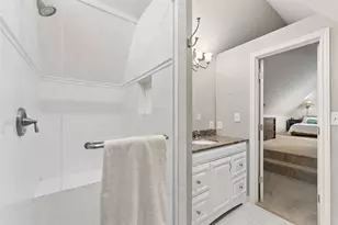 6415 Lakeshore Dr, Dallas, TX 75214 - Photo 30