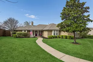 107 Becky Ln, Rockwall, TX 75087 - Photo 2