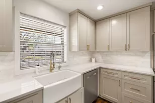 7853 El Pensador Dr, Dallas, TX 75248 - Photo 24