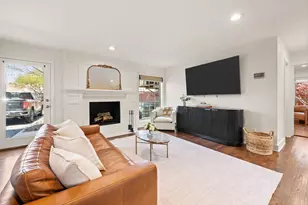 7853 El Pensador Dr, Dallas, TX 75248 - Photo 14