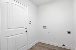 1412 Wedgewood Dr, Cleburne, TX 76033 - Photo 22