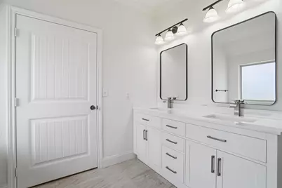 1412 Wedgewood Drive, Cleburne, TX 76033 - Photo 20