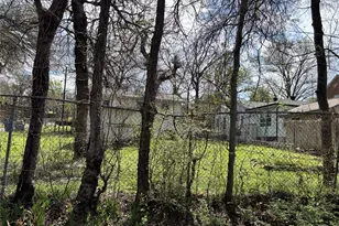 8043 Deer Trail Dr, Dallas, TX 75238 - Photo 4