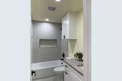 301 E 14th Avenue, Corsicana, TX 75110 - Photo 6