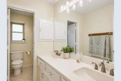 813 Shady Creek Drive, Kennedale, TX 76060 - Photo 14