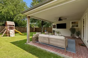 9422 Lenel Pl, Dallas, TX 75220 - Photo 6
