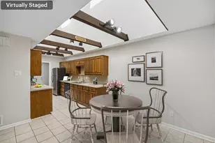 6453 Cedar Hollow Dr, Dallas, TX 75248 - Photo 10