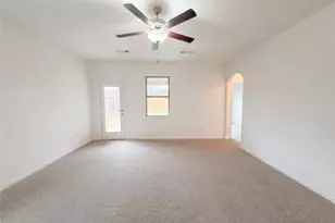 6341 Opal Hill Ct, Fort Worth, TX 76179 - Photo 10