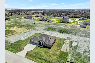 209 Basalt Lane, Reno, TX 76020 - Photo 38