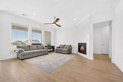 209 Basalt Lane, Reno, TX 76020 - Photo 14