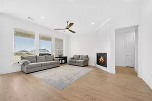 209 Basalt Ln, Reno, TX 76020 - Photo 14