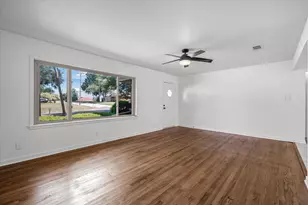 252 E Main St, Van, TX 75790 - Photo 6