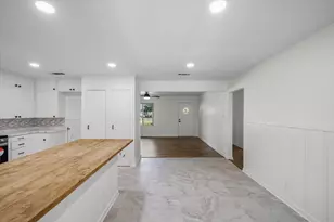 252 E Main St, Van, TX 75790 - Photo 12