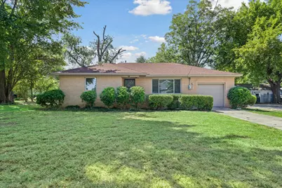 252 E Main Street, Van, TX 75790 - Photo 1