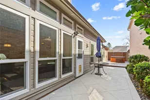 8718 Falls Rd, Irving, TX 75063 - Photo 26