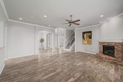 686 Cattlebaron Parc Drive, Fort Worth, TX 76108 - Photo 4