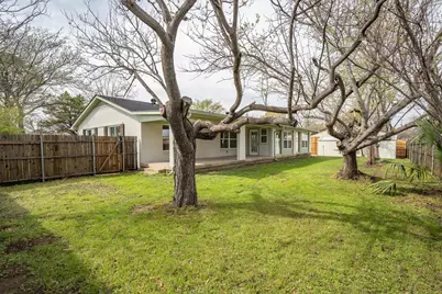 662 Fox Avenue, Lewisville, TX 75057 - Photo 38