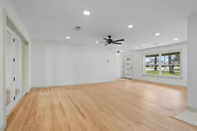 662 Fox Avenue, Lewisville, TX 75057 - Photo 8