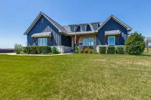 400 Christian Wy, Azle, TX 76020 - Photo 1