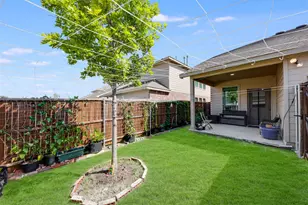 5418 Riverwalk Pkwy, Garland, TX 75040 - Photo 18