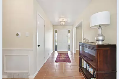 118 Ridgecrest Circle, Denton, TX 76205 - Photo 6