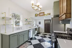 2233 Fairmount Ave, Fort Worth, TX 76110 - Photo 4