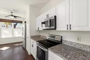 2151 Falcon Ridge Dr, Carrollton, TX 75010 - Photo 12