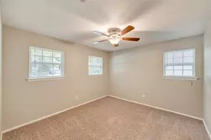 2833 Kingsbury Ave, Richland Hills, TX 76118 - Photo 22