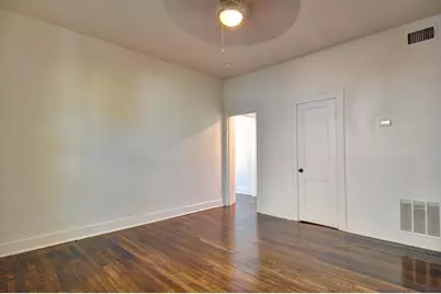 2844 Travis Avenue, Fort Worth, TX 76110 - Photo 8