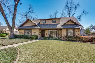 9824 Ravensway Drive, Dallas, TX 75238 - Photo 2
